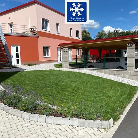 Apartmany Krupka Buitenkant foto