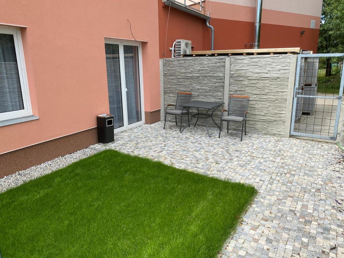 Apartmany Krupka Buitenkant foto